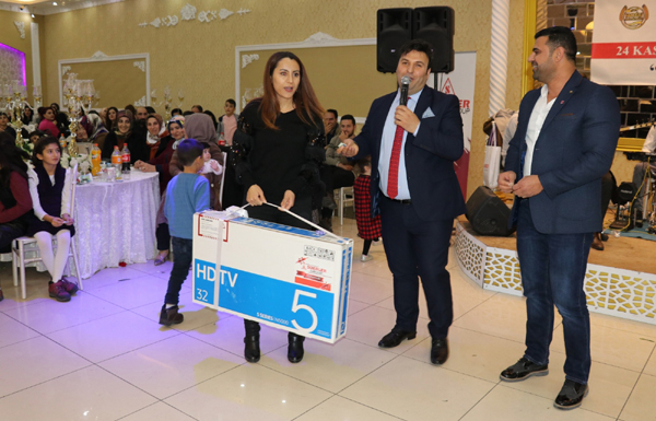Programdan sahne önü görüntüsü